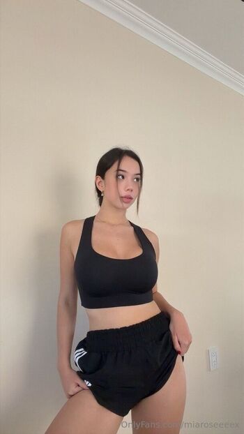 Full leaked Miaroseeeex private onlyfans photo