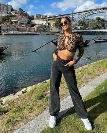 Full leaked Micaela reis page private onlyfans photo