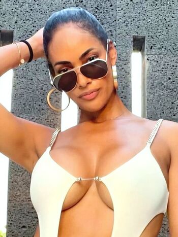 Full leaked Micaela reis page private onlyfans photo