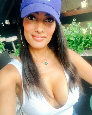 Full leaked Micaela reis page private onlyfans photo