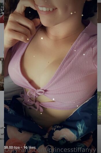 Full leaked Mightberabbit private onlyfans photo