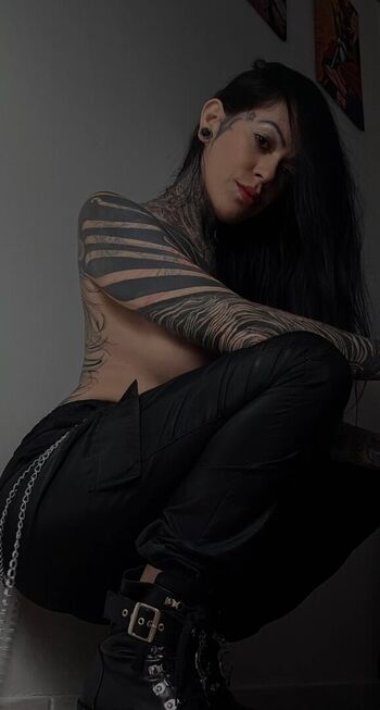 Full leaked Mihells private onlyfans photo