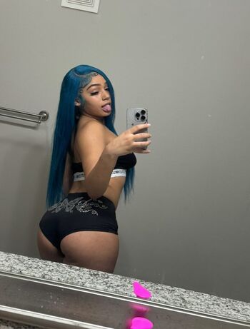 Full leaked Miixednaii private onlyfans photo