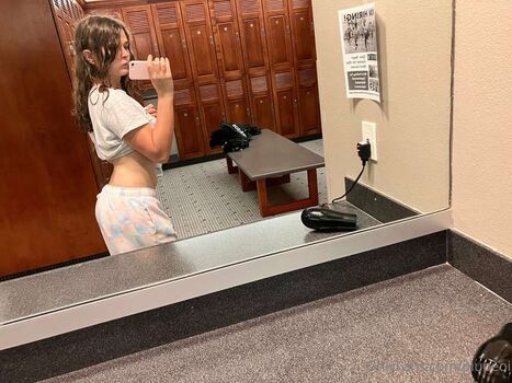 Full leaked Virdiisunique/ private onlyfans photo