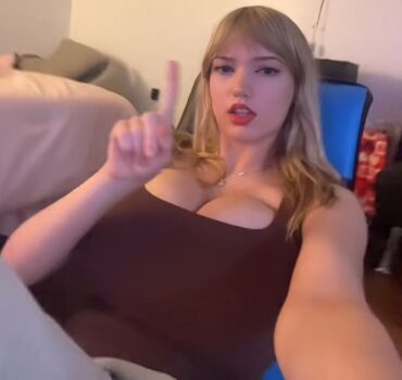 Full leaked Mikahhlynn private onlyfans photo