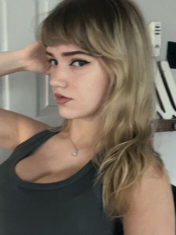 Full leaked Mikahhlynn private onlyfans photo