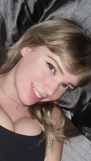 Full leaked Mikahhlynn private onlyfans photo