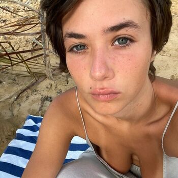 Full leaked Mikaila private onlyfans photo