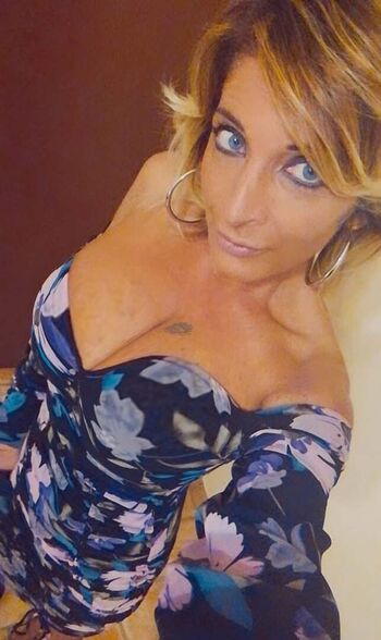 Full leaked Mikela lattanzi private onlyfans photo