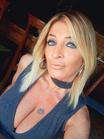 Full leaked Mikela lattanzi private onlyfans photo