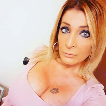 Full leaked Mikela lattanzi private onlyfans photo