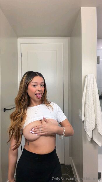 Full leaked Mikkibunny private onlyfans photo