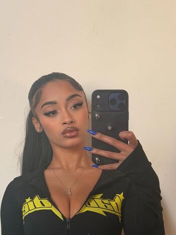 Full leaked Milahrosee private onlyfans photo
