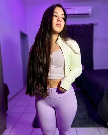 Full leaked Mileiby private onlyfans photo