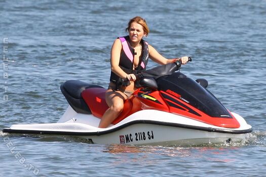 Full leaked Miley cyrus private onlyfans photo