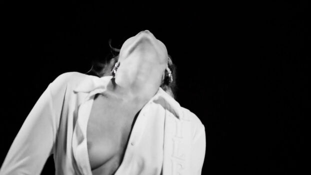 Full leaked Miley cyrus private onlyfans photo