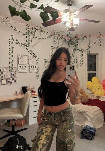 Full leaked Mileylcious private onlyfans photo