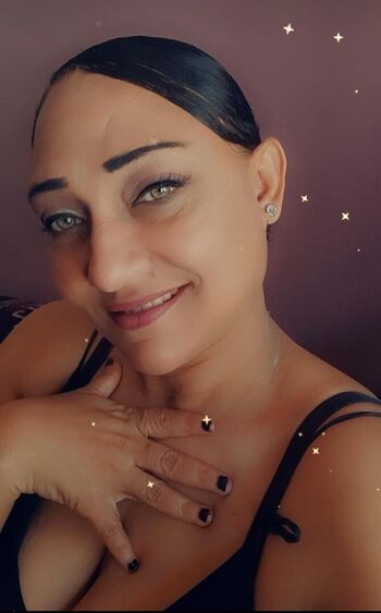 Full leaked Milf miss clare page private onlyfans photo