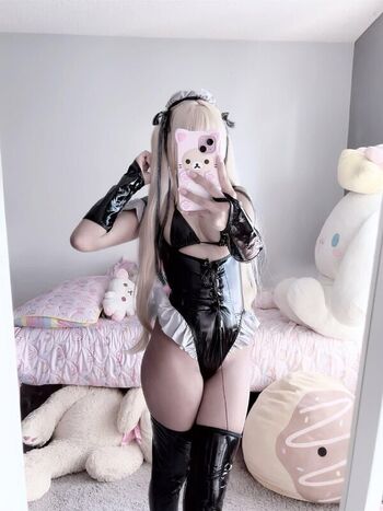 Full leaked Milkiewaifu private onlyfans photo