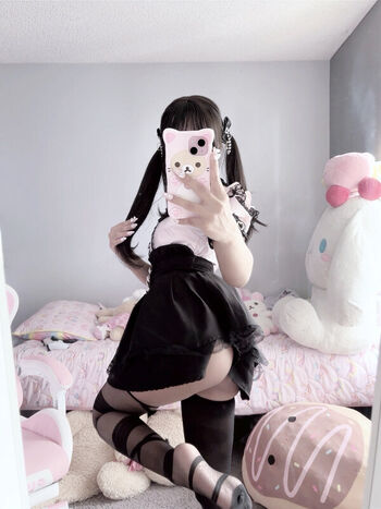 Full leaked Milkiewaifu private onlyfans photo