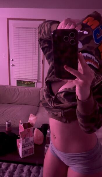 Full leaked Milkygrassss private onlyfans photo