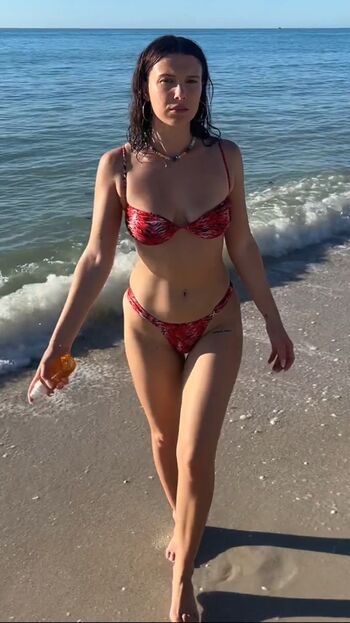 Full leaked Millie bobby brown page private onlyfans photo