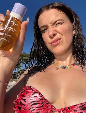 Full leaked Millie bobby brown page private onlyfans photo