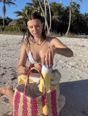 Full leaked Millie bobby brown page private onlyfans photo