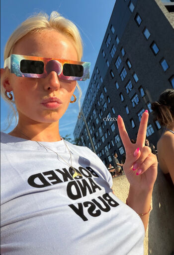 Full leaked Millie gibson private onlyfans photo