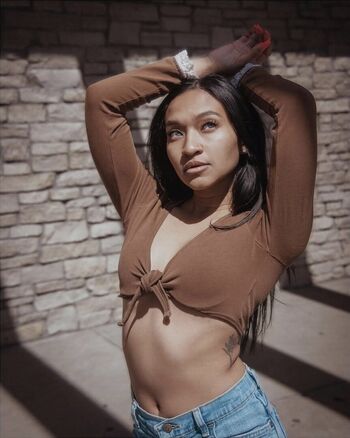 Full leaked Mimi falcon private onlyfans photo