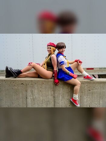 mimidoescosplay