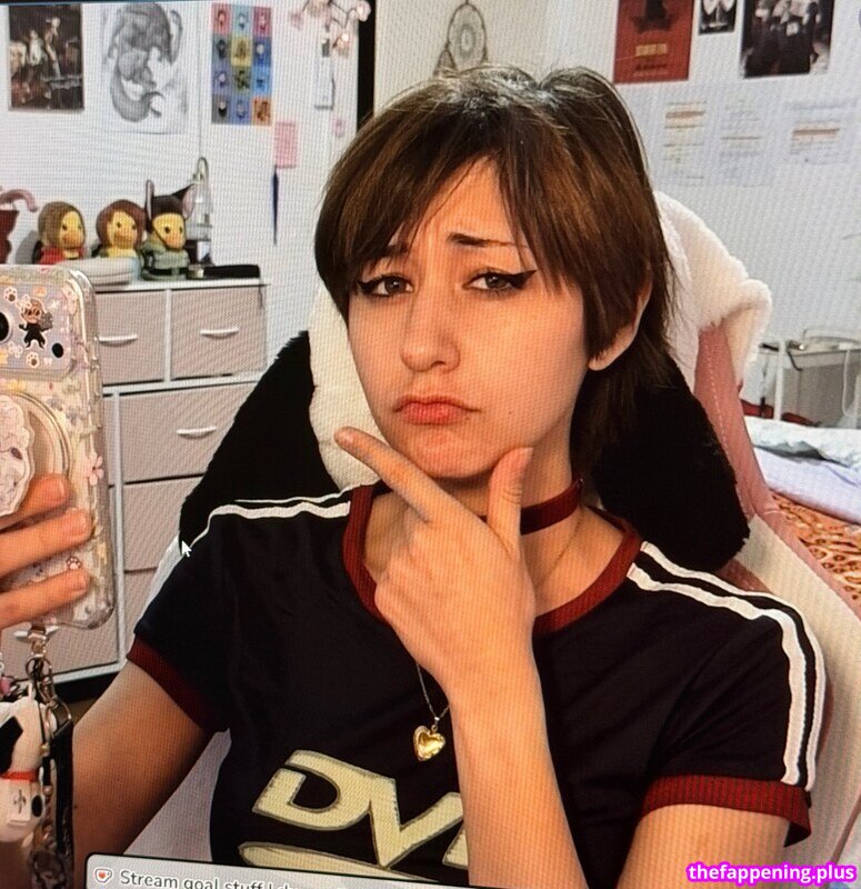 mimidoescosplay