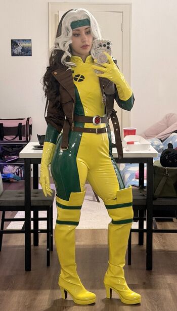 Full leaked Mimidoescosplay private onlyfans photo