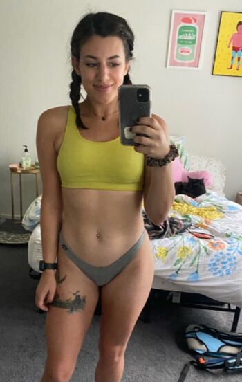 Full leaked Cherrylovebombb/ private onlyfans photo