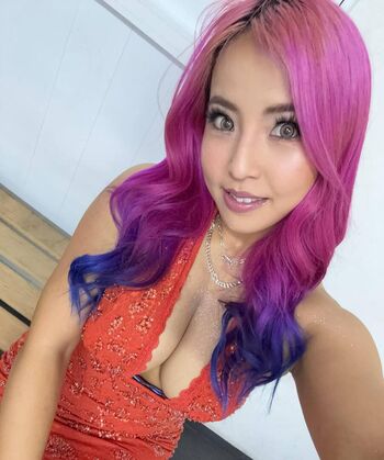 Mina Shirakawa