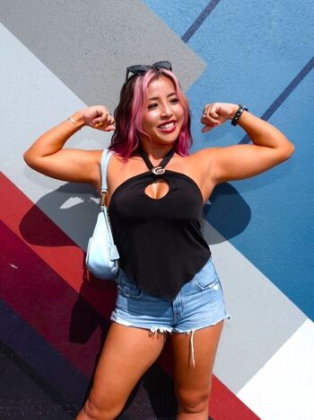 Mina Shirakawa