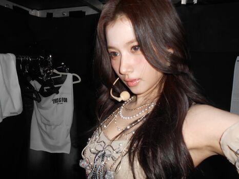 Minatozaki Sana (TWICE)