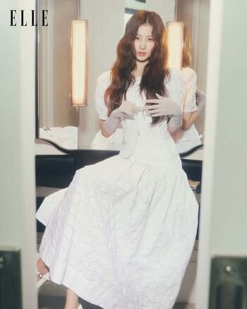 Full leaked Minatozaki sana page private onlyfans photo