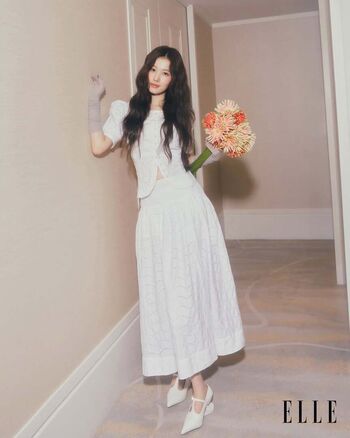 Full leaked Minatozaki sana page private onlyfans photo
