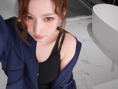 Full leaked Minatozaki sana page private onlyfans photo