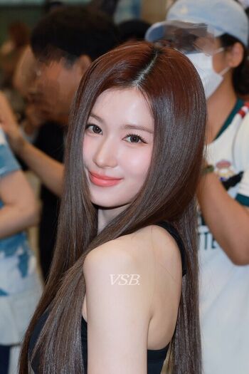 Minatozaki Sana