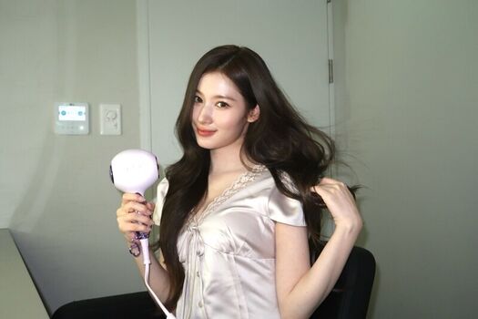 Minatozaki Sana