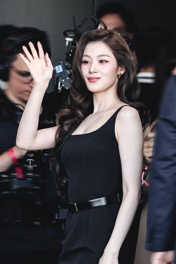 Full leaked Minatozaki sana page private onlyfans photo