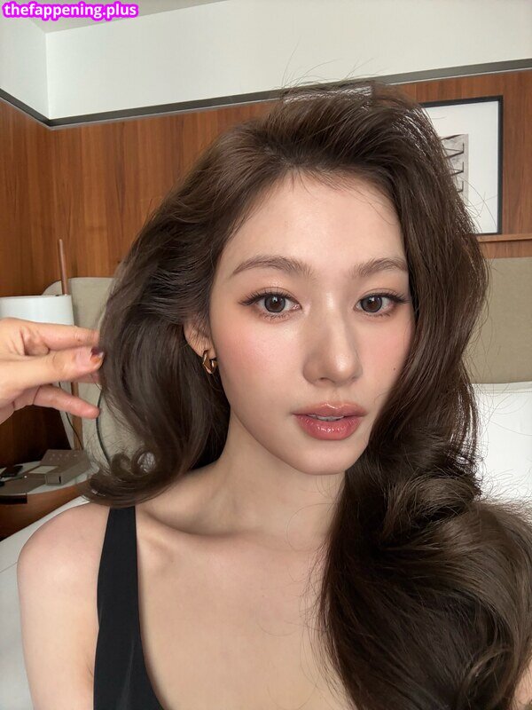 Minatozaki Sana