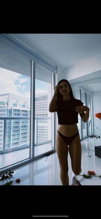 Full leaked Mini m private onlyfans photo