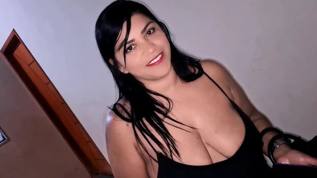 Full leaked Mini truck private onlyfans photo