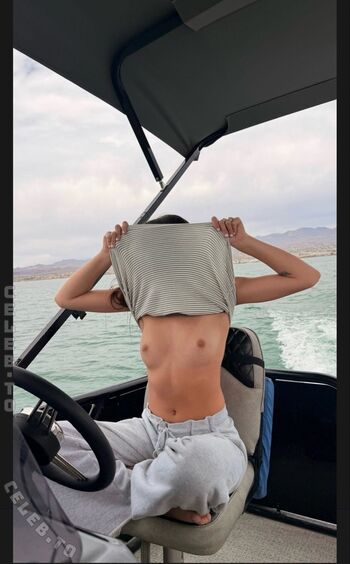 Full leaked Minicaryn private onlyfans photo