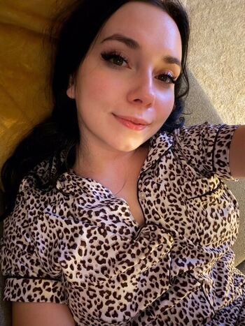 Full leaked Miniloonaa  page private onlyfans photo
