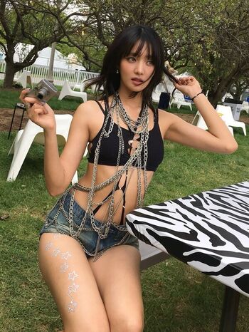 Minnie (Nicha Yontararak - I-dle