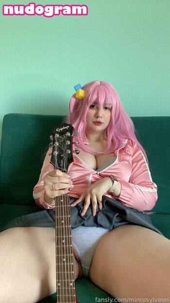 Full leaked Mintosylveon private onlyfans photo